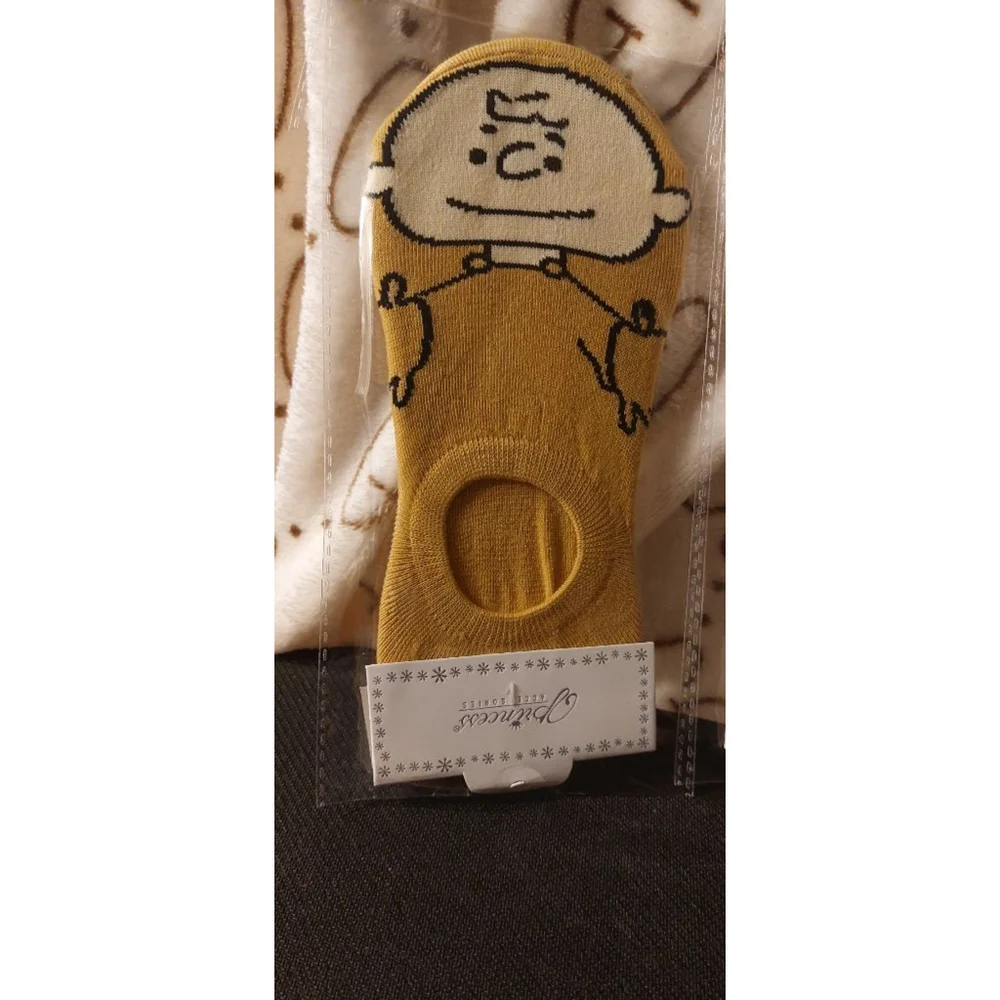 Nuts, just nuts! or Peanuts Characters Should I say Footies